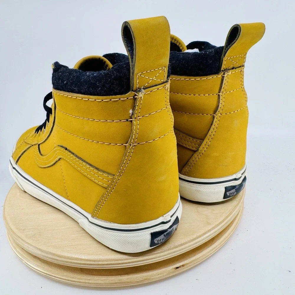 Vans Sk8-Hi MTE Leather Boots Men's 9.5 Yellow Mustard Winter Skate Shoes